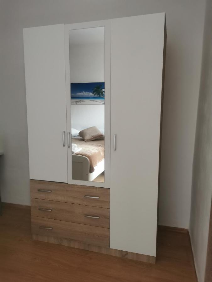 Apartment Matovina Задар Экстерьер фото